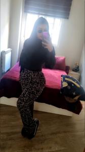 604866144: Chica busca chico en Gerona