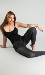 612296298: Chica busca chico en Madrid