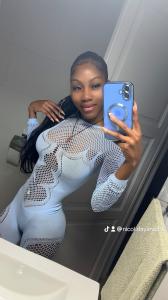 614895237: Chica busca chico en Alicante