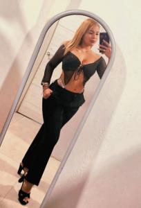 613427505: Chica busca chico en Valencia