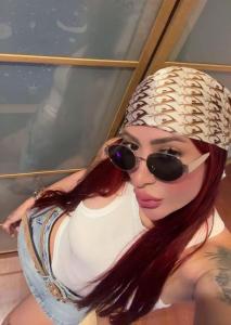 613644433: Chica busca chico en Tarragona