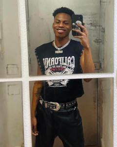 611271304: Chico busca chica en Cádiz