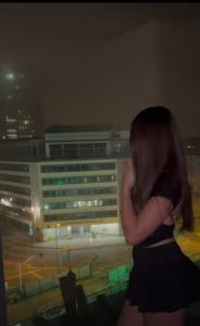 674990284: Chica busca chico en Madrid