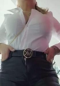 613702214: Chica busca chico en Madrid