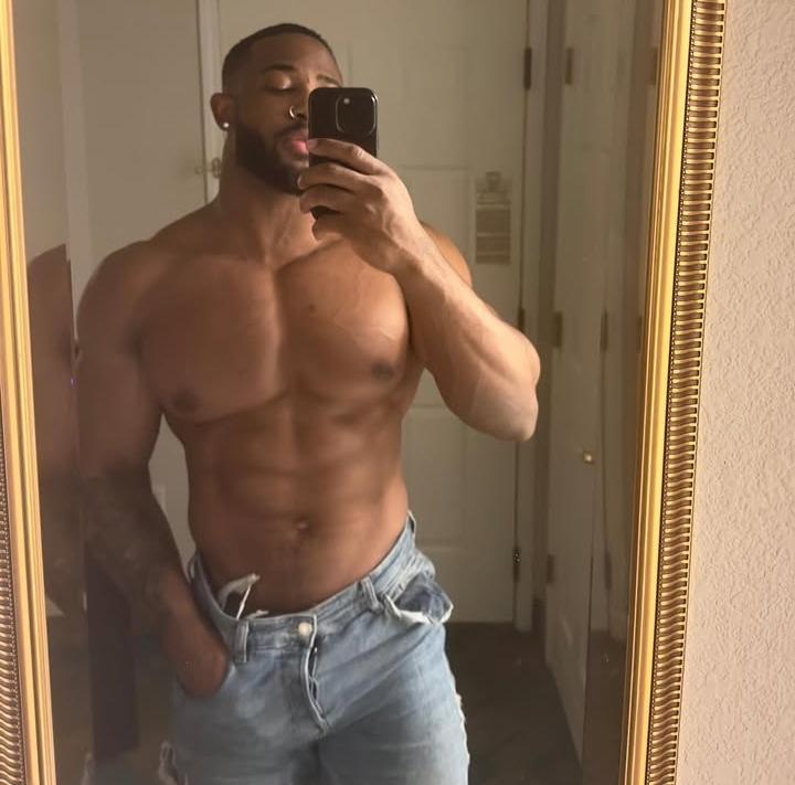 Chico busca chica en Alicante: 