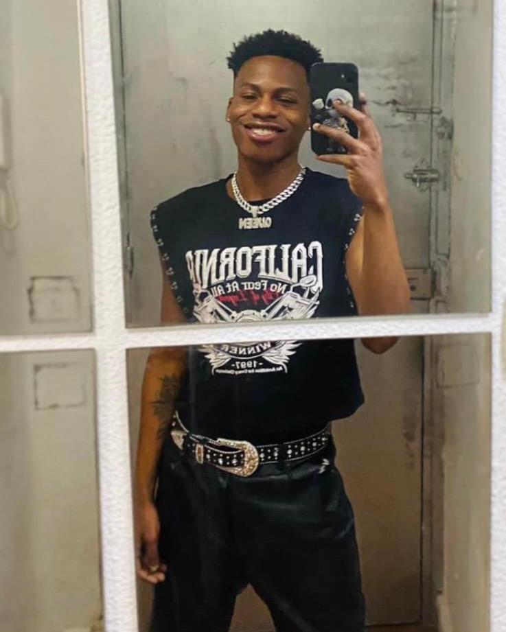 611271304: Chico busca chica en Cádiz