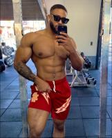 677266930: Chico busca chica en Alicante