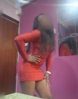 613438097: Chica busca chico en Madrid
