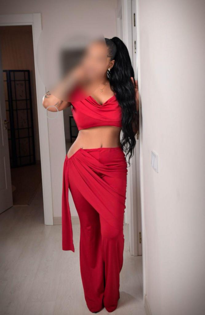 643858022: Chica busca chico en Valencia