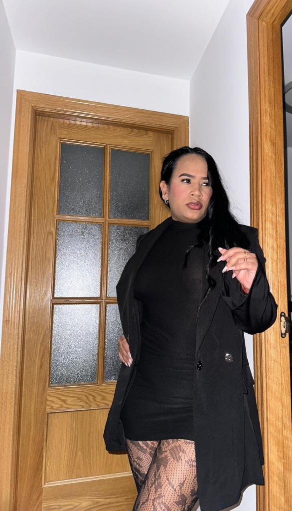 614576440: Chica busca chico en Cádiz