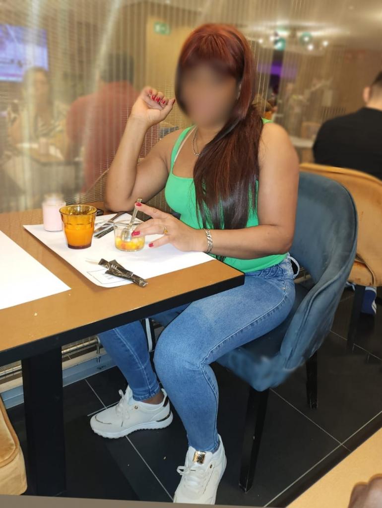 Chica busca chico en Lérida: 