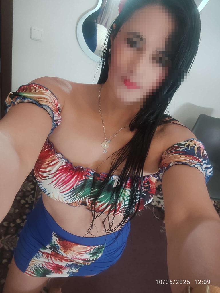 Chica busca chico en Almería: 