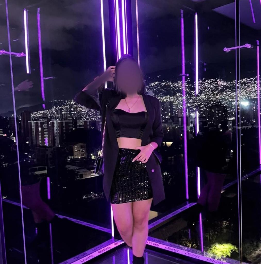 603992318: Chica busca chico en Madrid