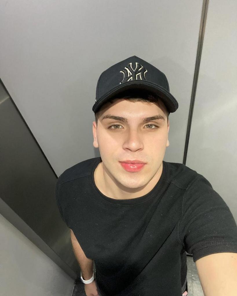 Chico busca chica en Cantabria: 