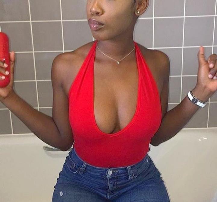 Chica busca chico en Almería: 