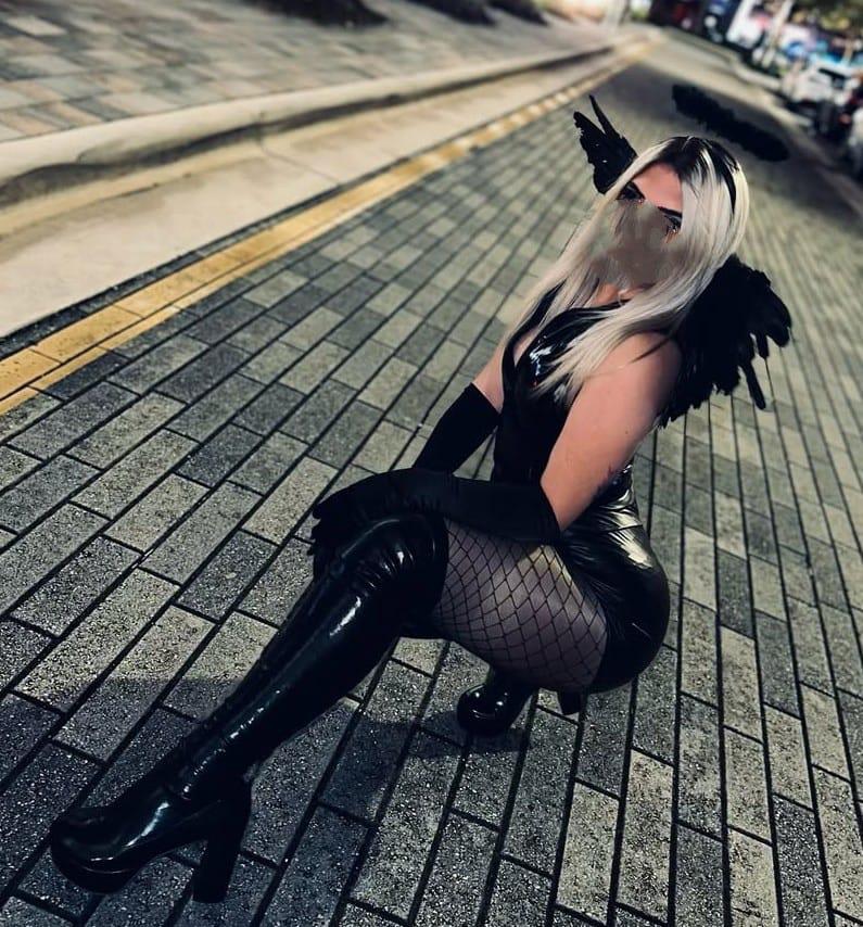 Chica busca chico en Alicante: 