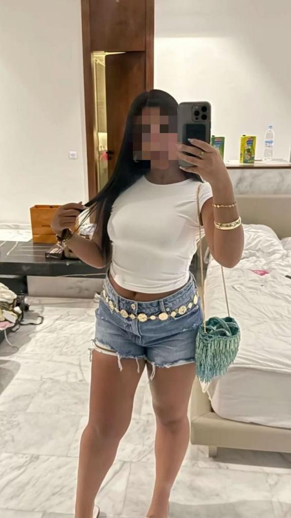 Chica busca chico en Almería: 