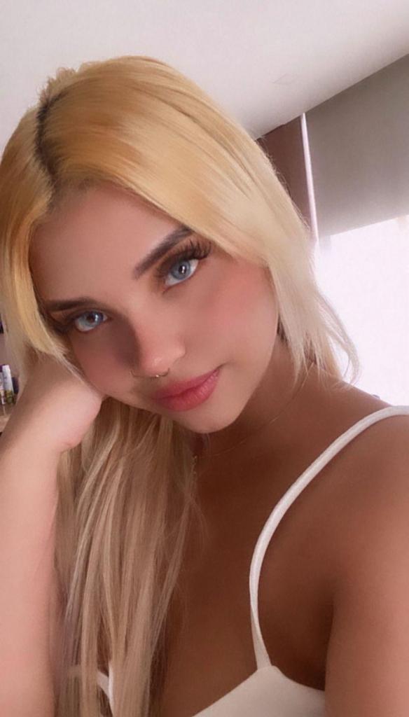 Chica busca chico en Barcelona: 