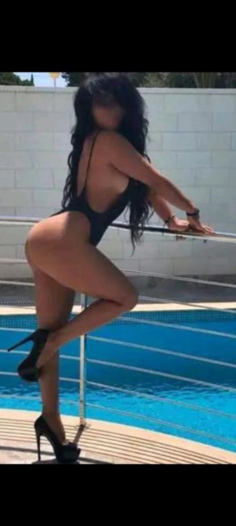 614077079: Chica busca chico en Valencia