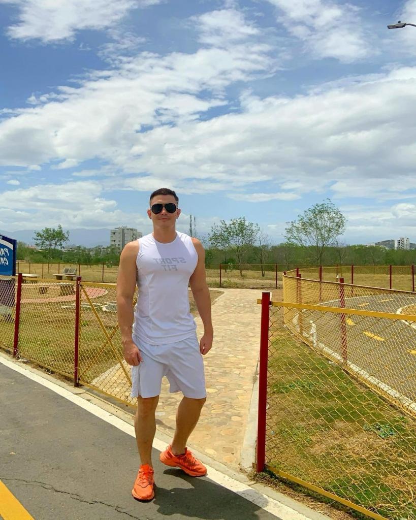 Chico busca chica en Valladolid: 