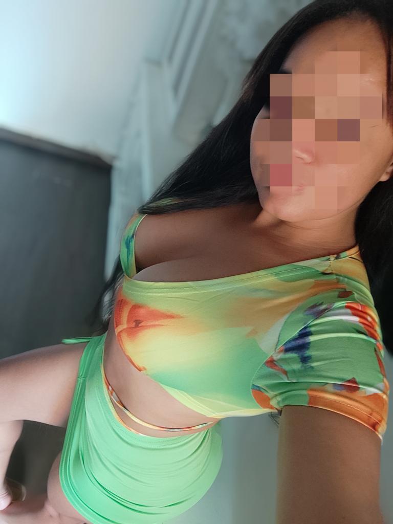 627692503: Chica busca chico en Tarragona