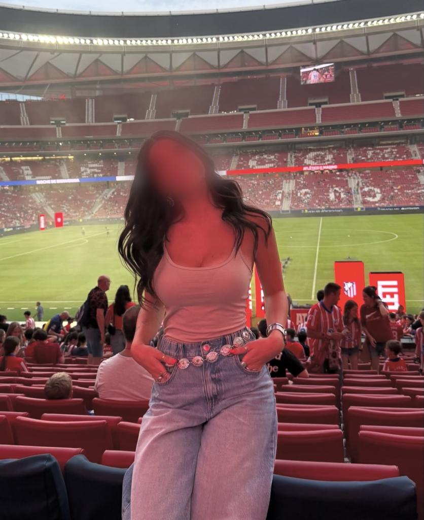 Chica busca chico en Murcia: Chica busca chico