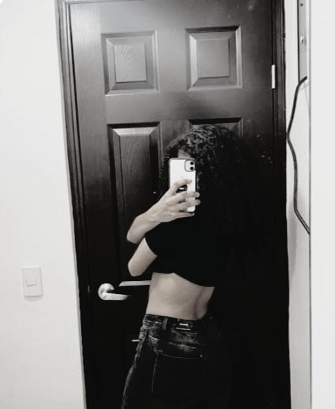 663869604: Chica busca chico en Alicante