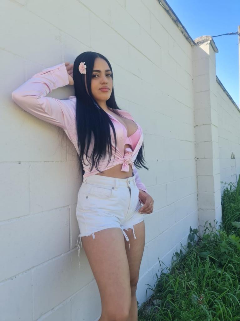 Chica busca chico en Sevilla: 