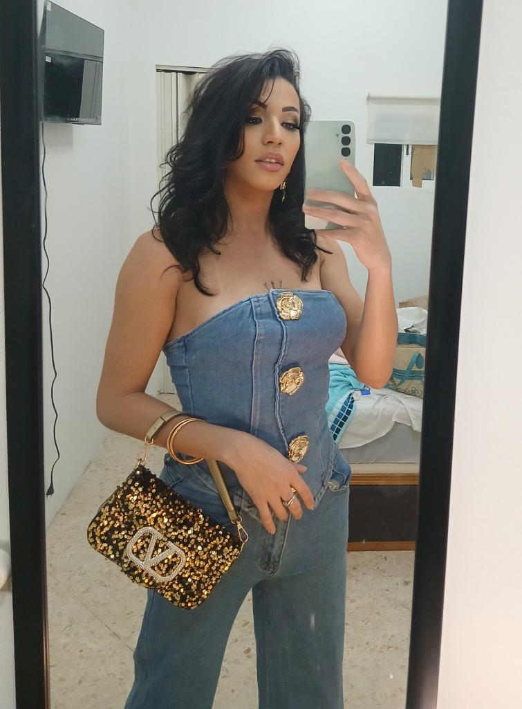 613975294: Transexual en Málaga