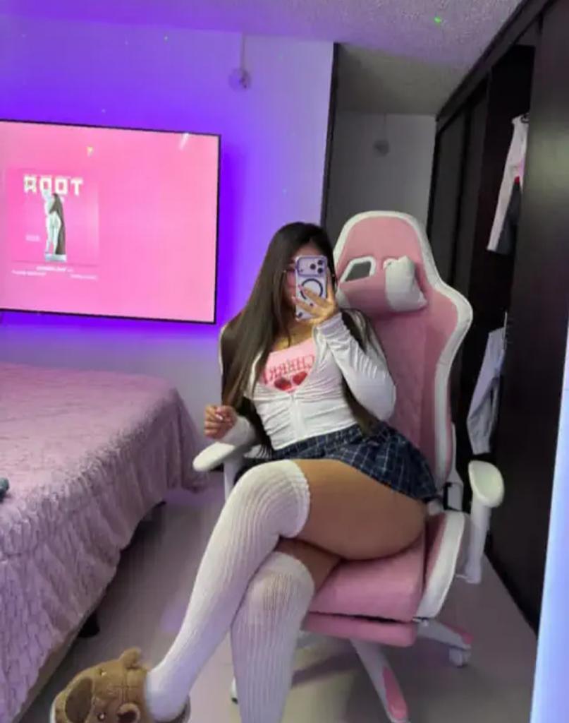 711260297: Chica busca chico en Zaragoza