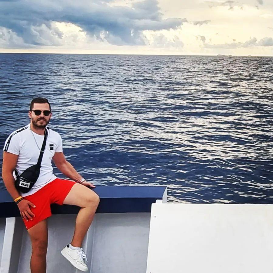 Chico busca chica en Navarra: 