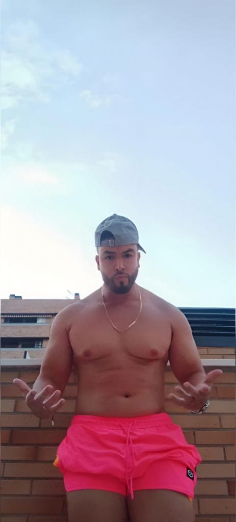 Chico busca chica en Valencia: 