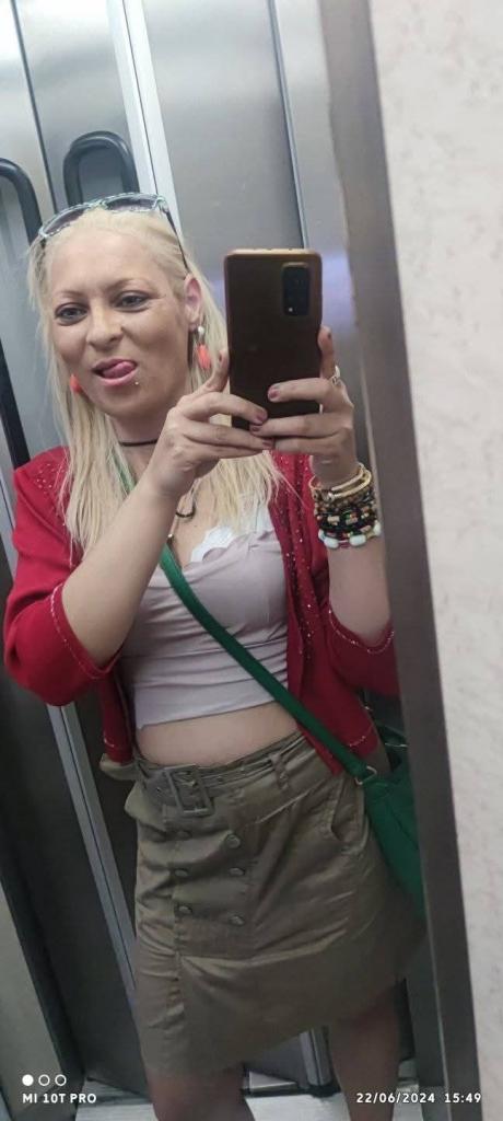 643087668: Chica busca chico en Zaragoza