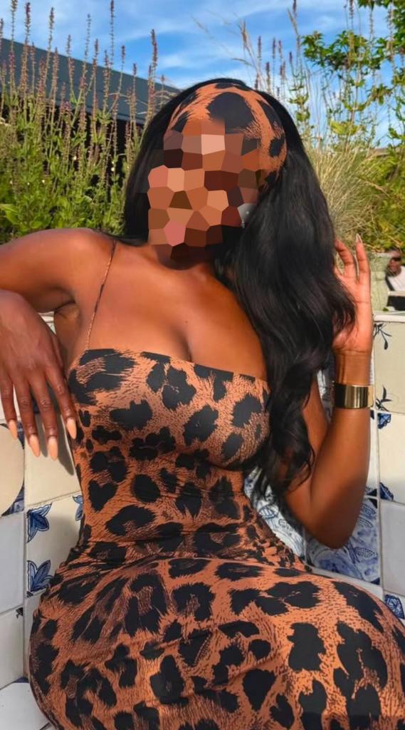 Chica busca chico en Tenerife: 