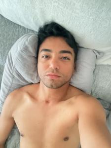 663534912: Chico busca chica en Granada