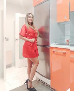 644574009: Chica busca chico en La Coruña