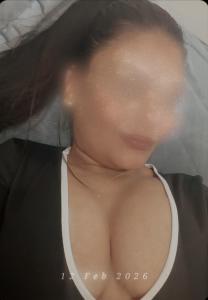 663746585: Chica busca chico en Castellón