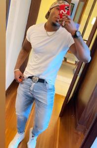 611364803: Chico busca chica en Barcelona