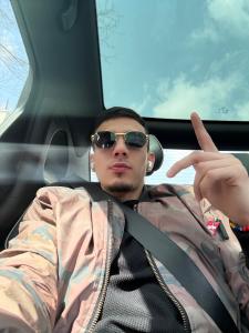 641454323: Chico busca chica en Madrid