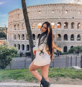 610301267: Chica busca chico en Málaga