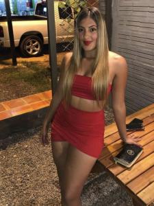 685221643: Chica busca chico en Tarragona
