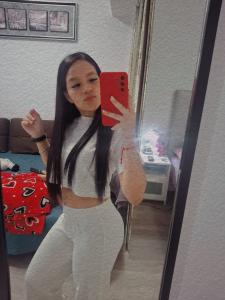 643118014: Chica busca chico en Las Palmas