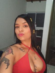 613617404: Chica busca chico en Almería