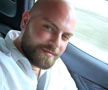 613849194: Chico busca chica en Tarragona