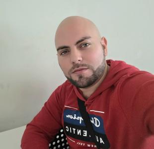 613849194: Chico busca chica en Tarragona