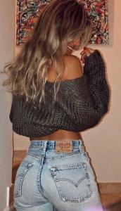 647643327: Chica busca chico en Badajoz