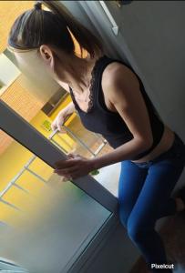 614069735: Chica busca chico en Valencia