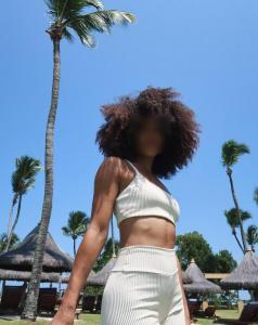 663195950: Chica busca chico en Tarragona