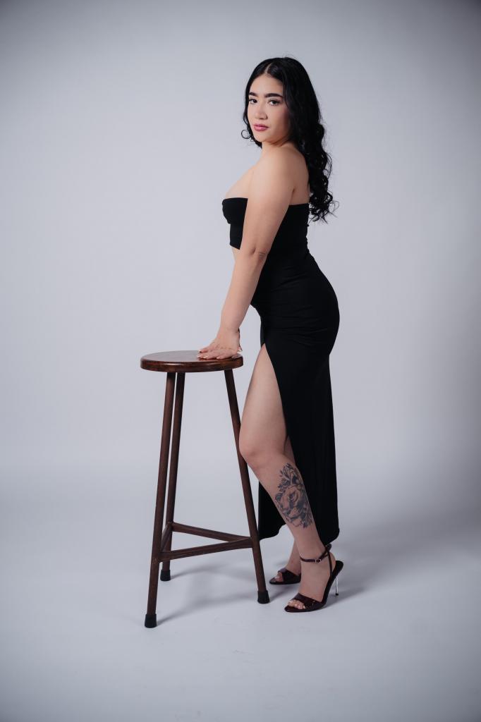 Chica busca chico en Sevilla: Chica busca chico