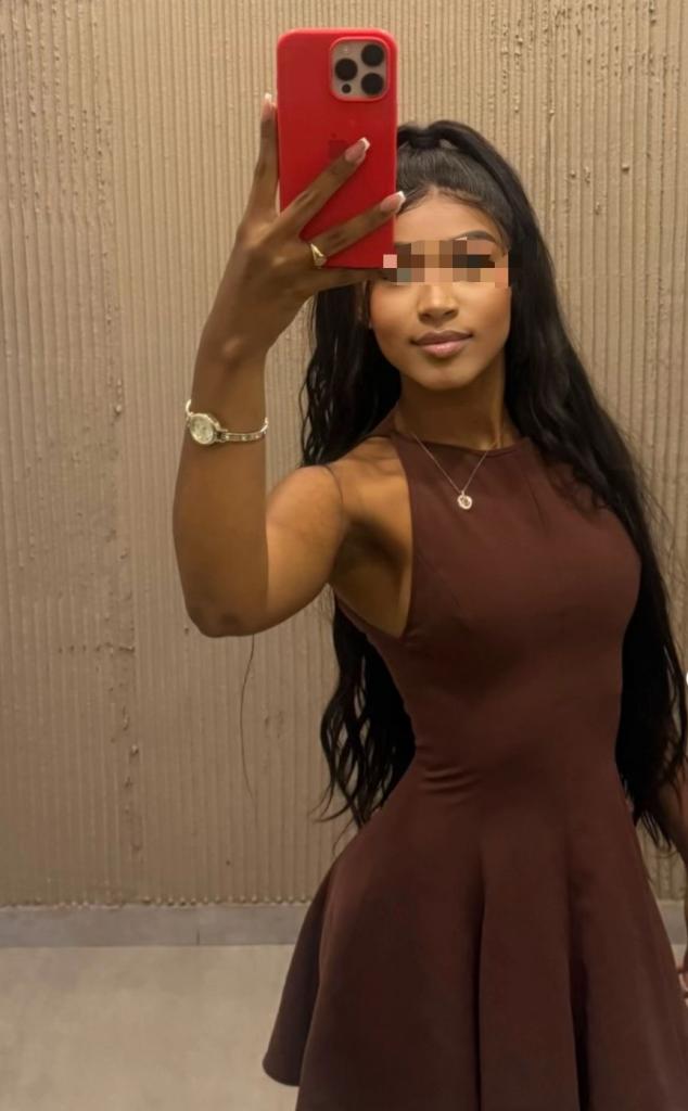 Chica busca chico en La Coruña: 